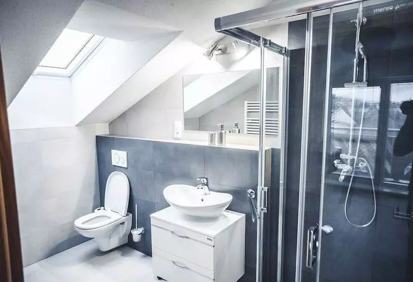 Hotelli Vila Anna   Ubytovanie Bešeňová