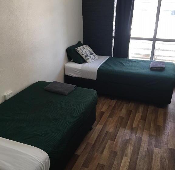 Albergue Youth Shack Backpackers Darwin