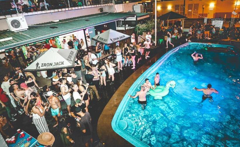 فندق صغير Youth Shack Backpackers Darwin