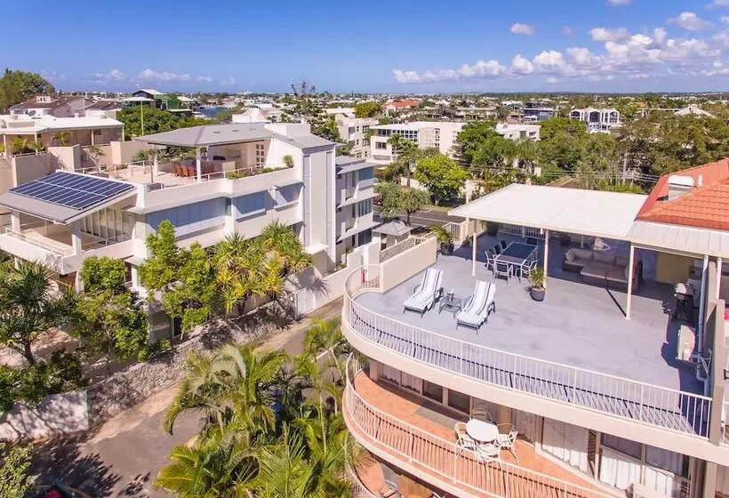 Beachcomber On The Spit