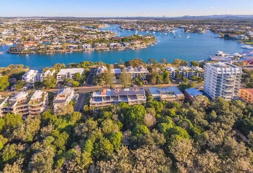 Beachcomber On The Spit