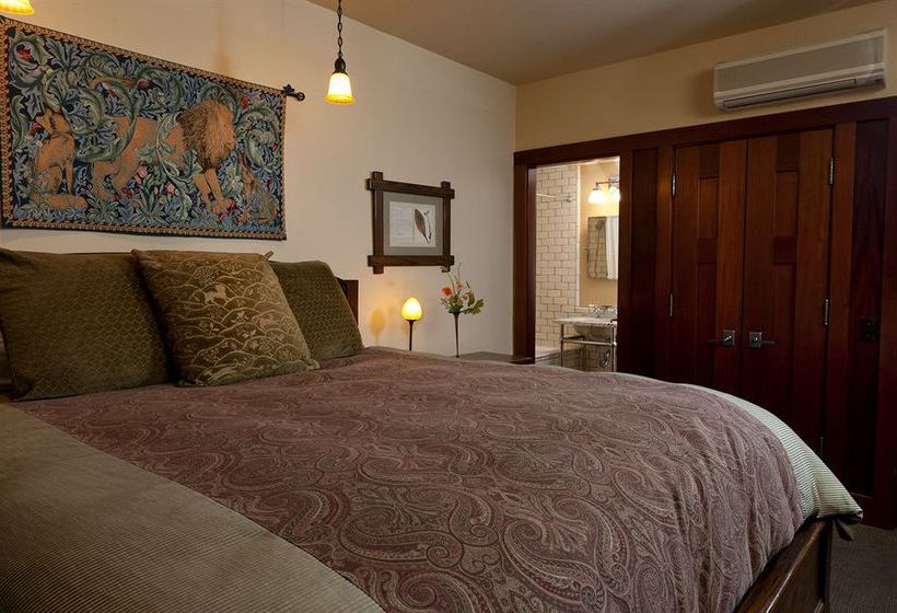 ベッドアンドブレックファースト Blackbird Inn