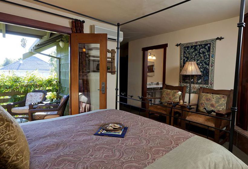 ベッドアンドブレックファースト Blackbird Inn