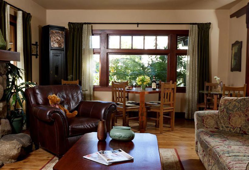 ベッドアンドブレックファースト Blackbird Inn