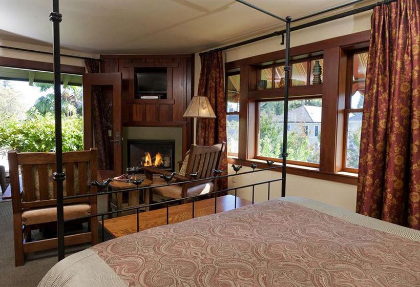 ベッドアンドブレックファースト Blackbird Inn