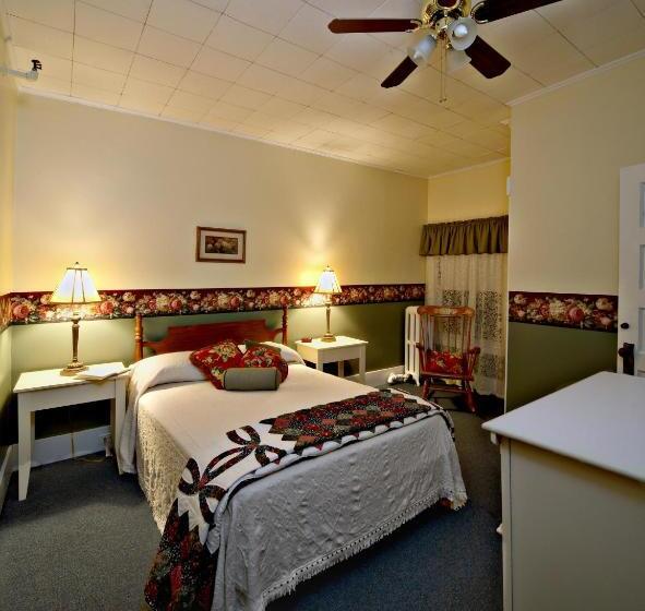 ベッドアンドブレックファースト Fullerton Inn