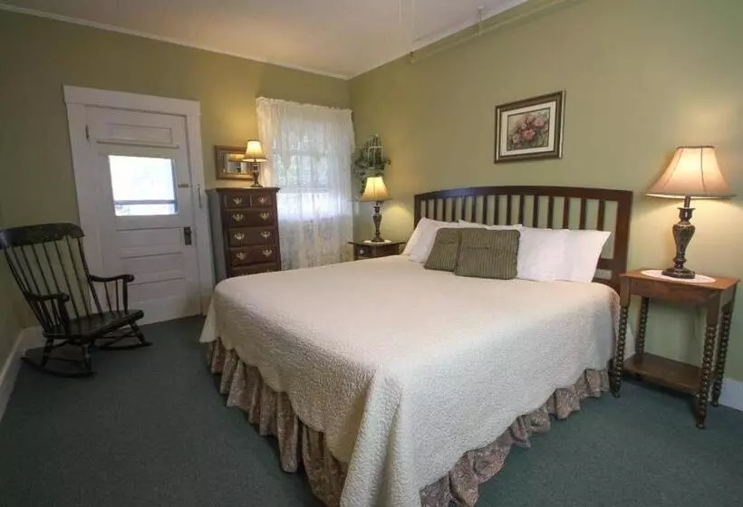 ベッドアンドブレックファースト Fullerton Inn