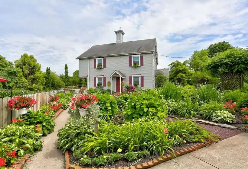 Greystone Manor Bed & Breakfast