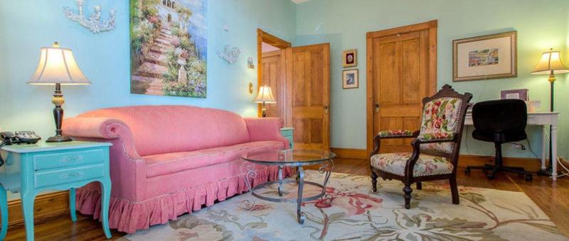 مبيت وإفطار Sweetwater Branch Inn