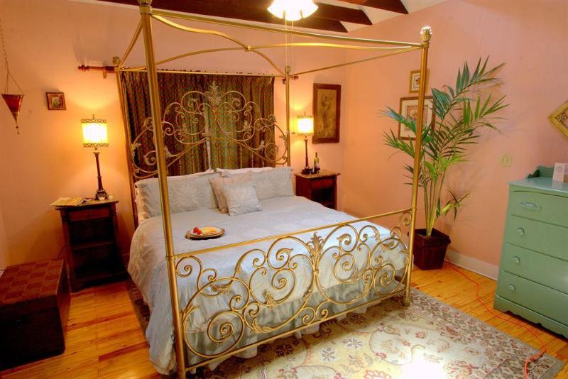 مبيت وإفطار Sweetwater Branch Inn