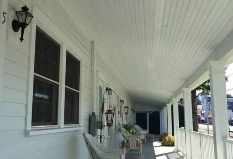 مبيت وإفطار The Hayden Creek Inn