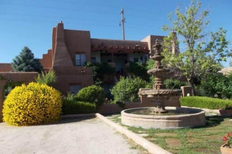 민박 The Inn At The Delta