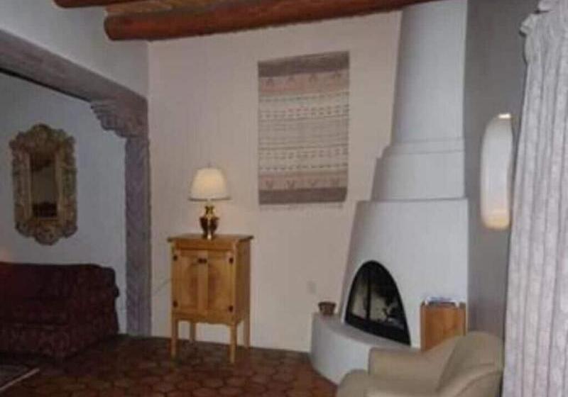 민박 The Inn At The Delta