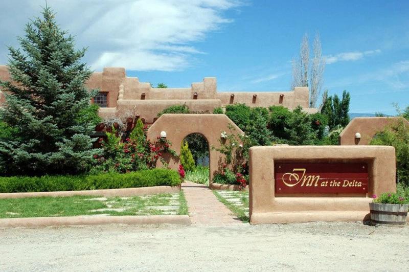 민박 The Inn At The Delta