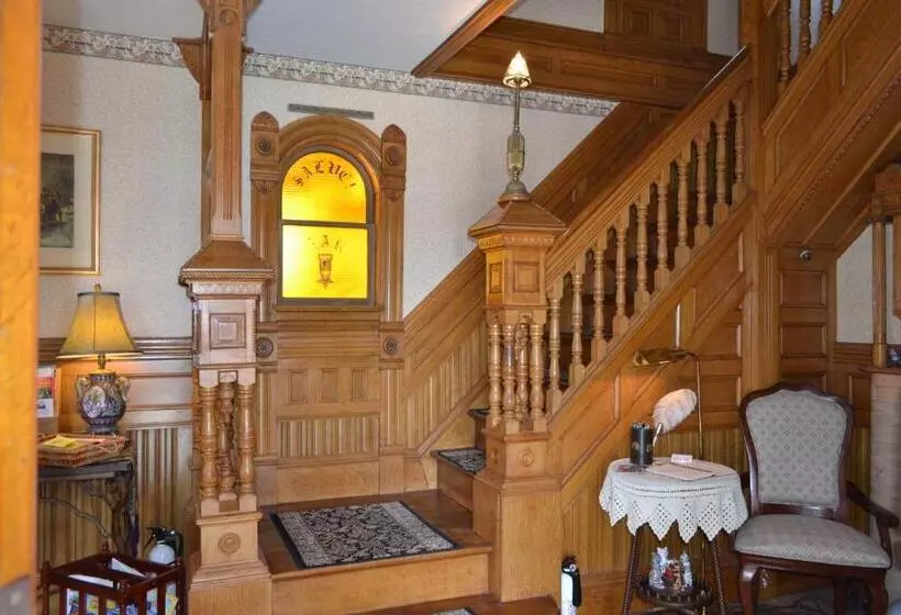 Cheney House Bed & Breakfast