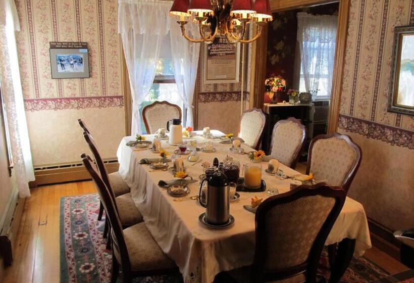 Cheney House Bed & Breakfast