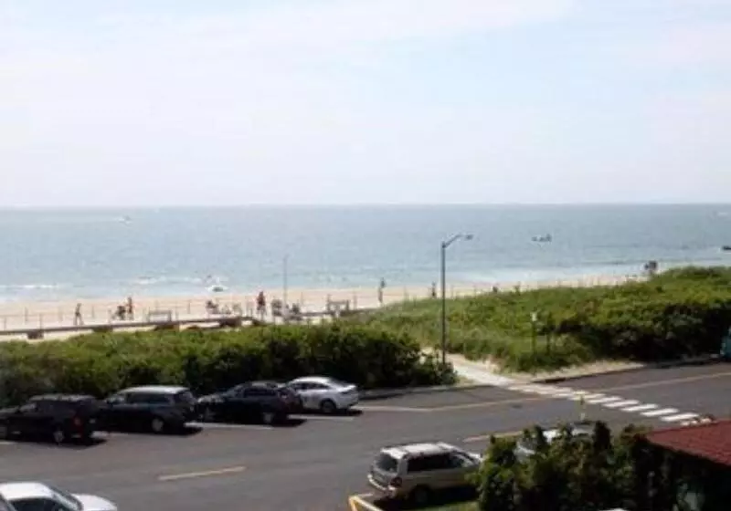 Grand Victorian Spring Lake