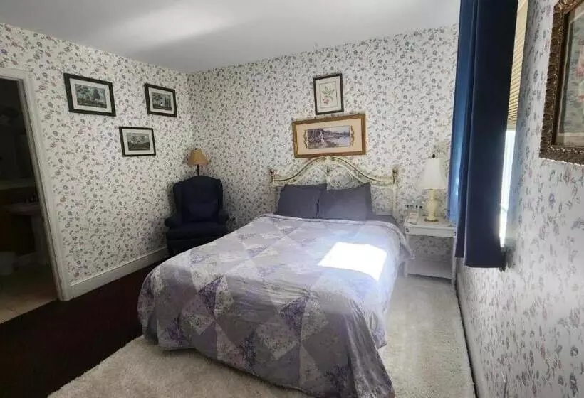 Greystone Manor Bed & Breakfast