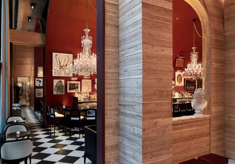 Baccarat Hotel And Residences New York