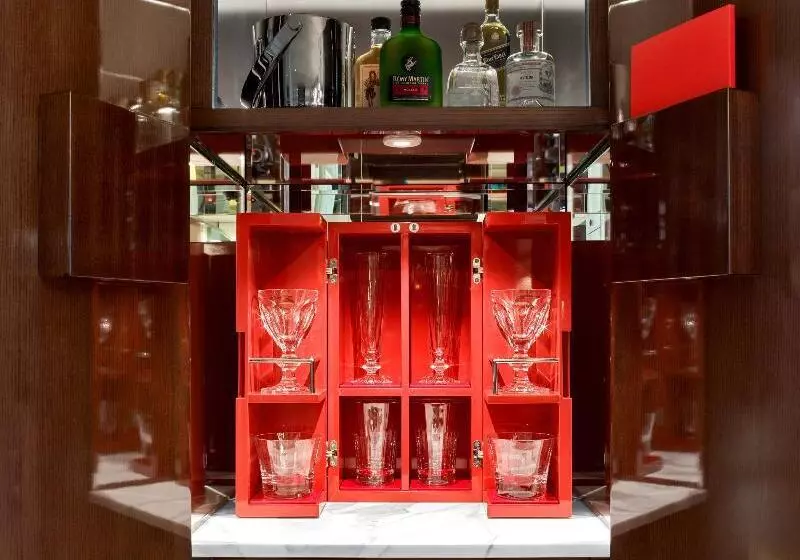 Baccarat Hotel And Residences New York