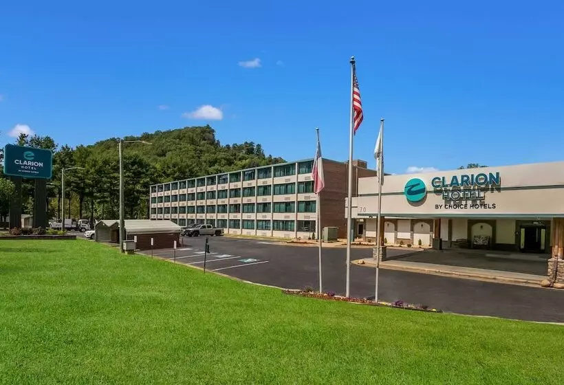 Clarion Hotel Conference Center