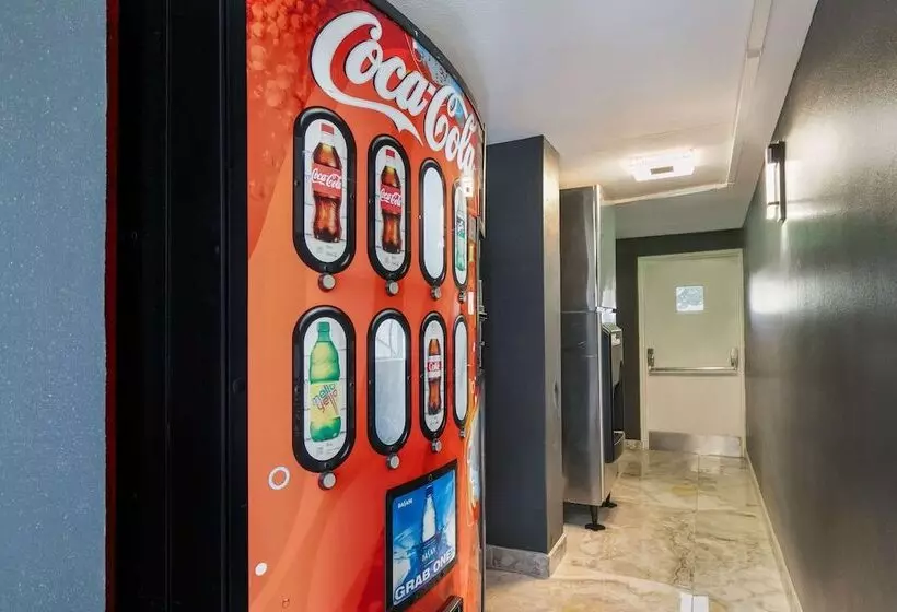 Clarion Hotel Conference Center