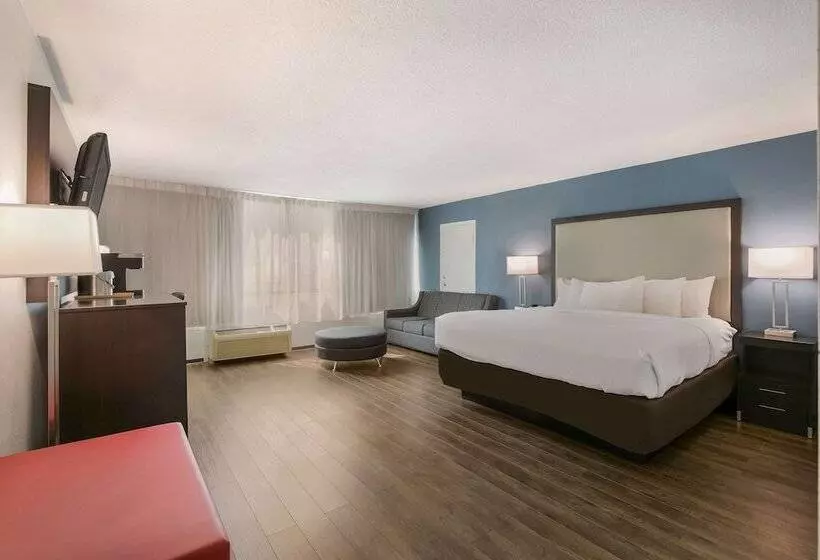 Clarion Hotel Conference Center