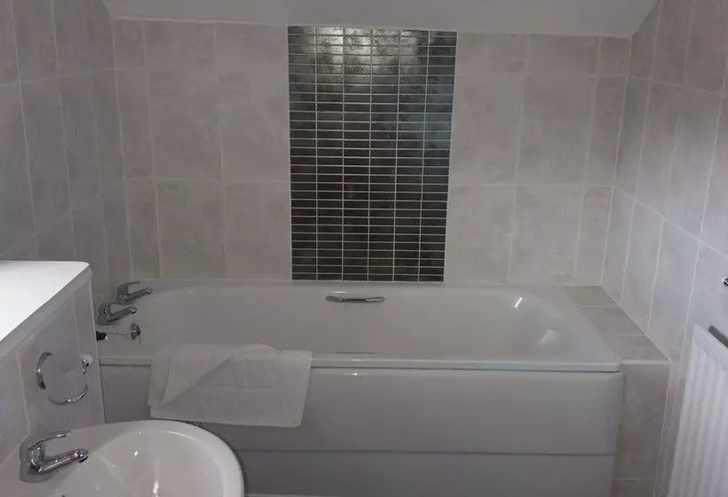 هتل The Coquetvale