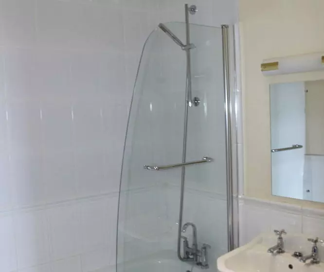 هتل The Coquetvale