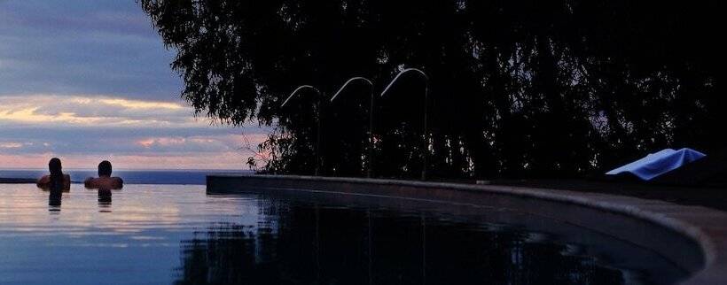 هتل Explora En Rapa Nui All Inclusive