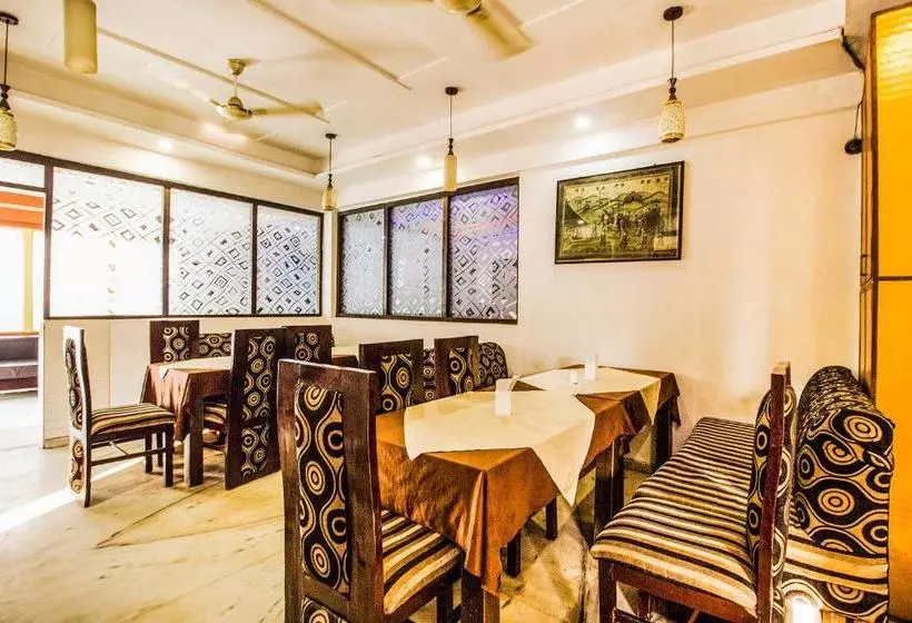 酒店 Fabexpress Alpine