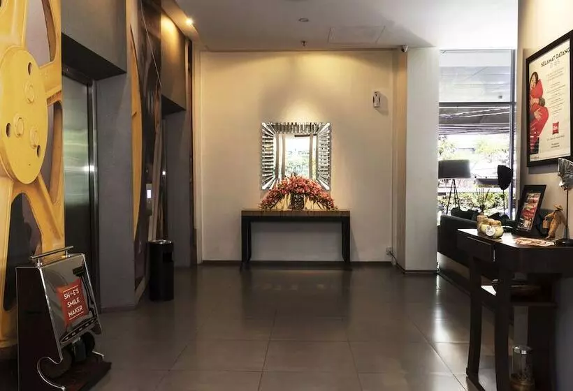 ホテル Ibis Bandung Pasteur