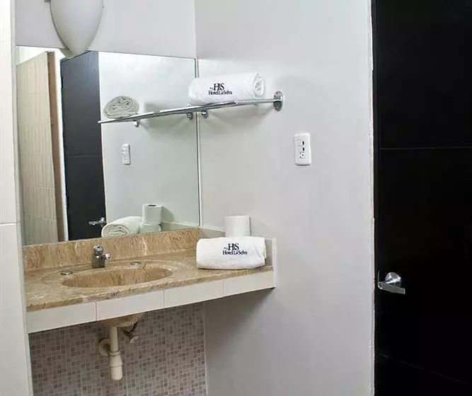 Ayenda Hotel La Selva