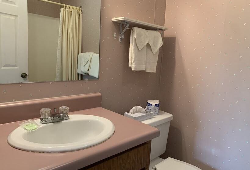 בית מלון כפרי Laurel Inn