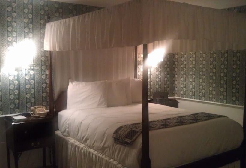 בית מלון כפרי Old Sturbridge Inn And Reeder Family Lodges