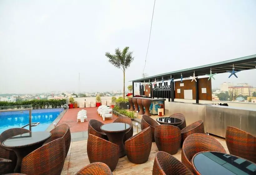 Hotel Park Elanza Chennai