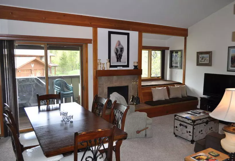 ホテル Rendezvous Mountain Rentals