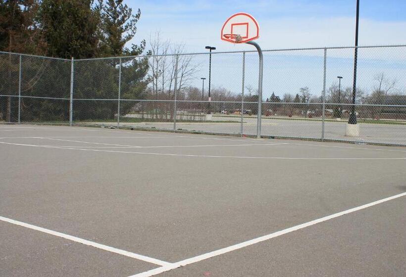 فندق Residence & Conference Centre Windsor