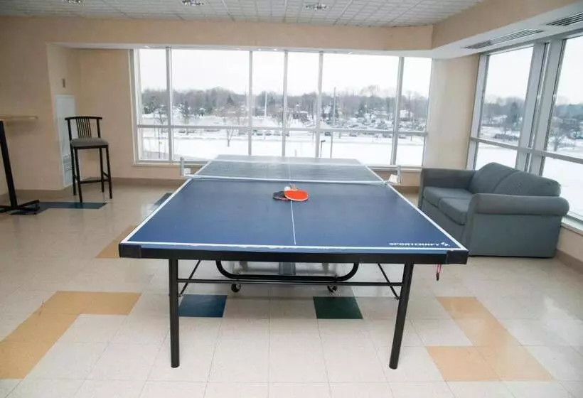 ホテル Residence & Conference Centre Windsor