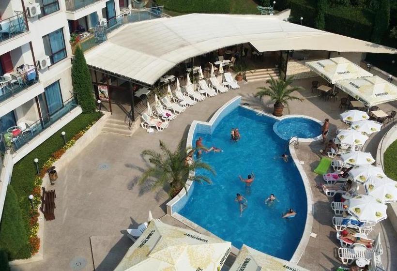 Royal Cove Aparthotel Self Catering