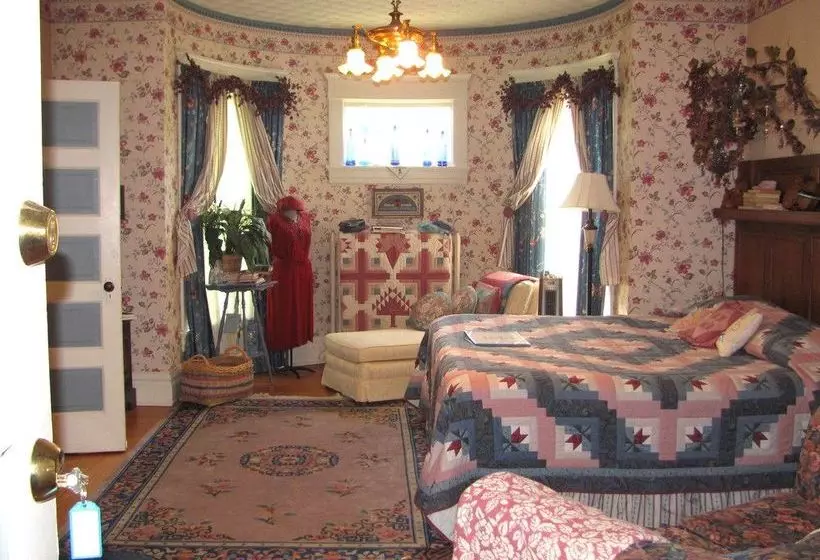 호텔 The Blue Belle Inn Bed And Breakfast