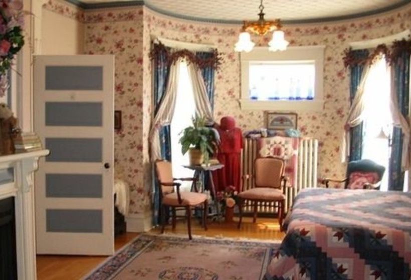 فندق The Blue Belle Inn Bed And Breakfast