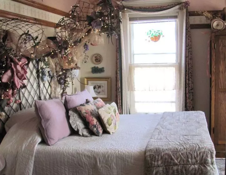 호텔 The Blue Belle Inn Bed And Breakfast