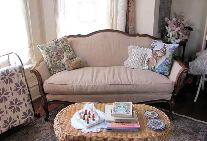 فندق The Blue Belle Inn Bed And Breakfast