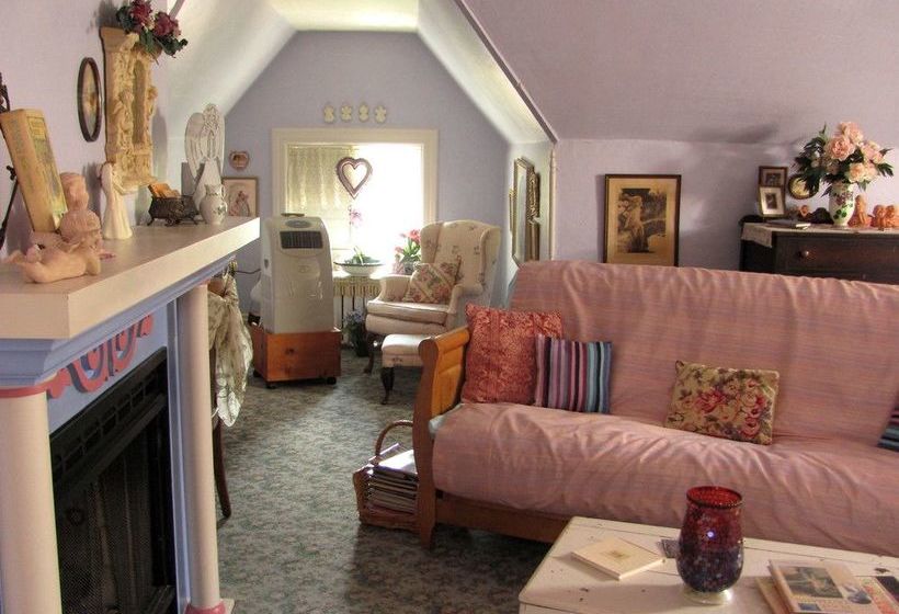 فندق The Blue Belle Inn Bed And Breakfast