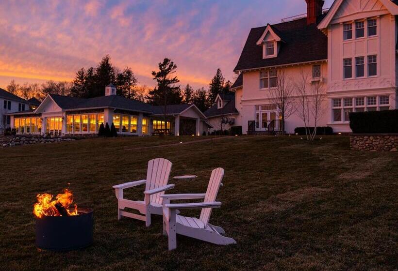 Отель The Inn at Stonecliffe