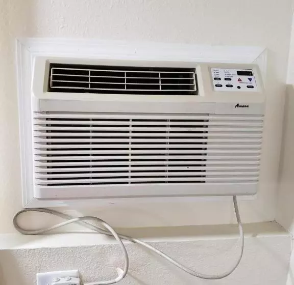 فندق Value Inn & Suites Salina