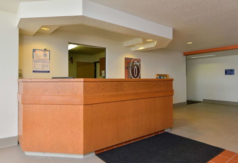 Motel 6meridian, Id  Boise W