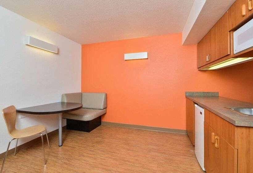 Motel 6meridian, Id  Boise W