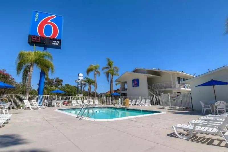 Motel 6san Ysidro, Ca  San Diego  Border